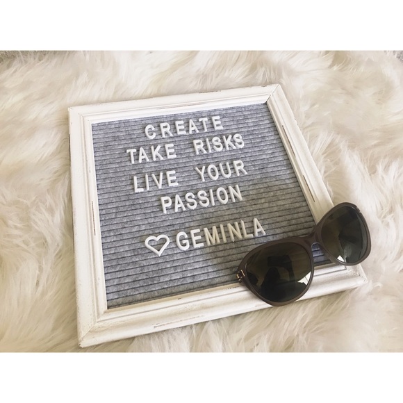 Givenchy Womens Oval Rim Sunglasses - Picture 2 of 5